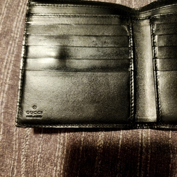 Authentic GUCCI - Suede and Leather Bi-Fold Wallet - Picture 8 of 14